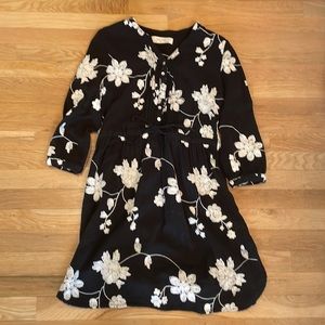 Anthropologie black and white embroidered dress size 4